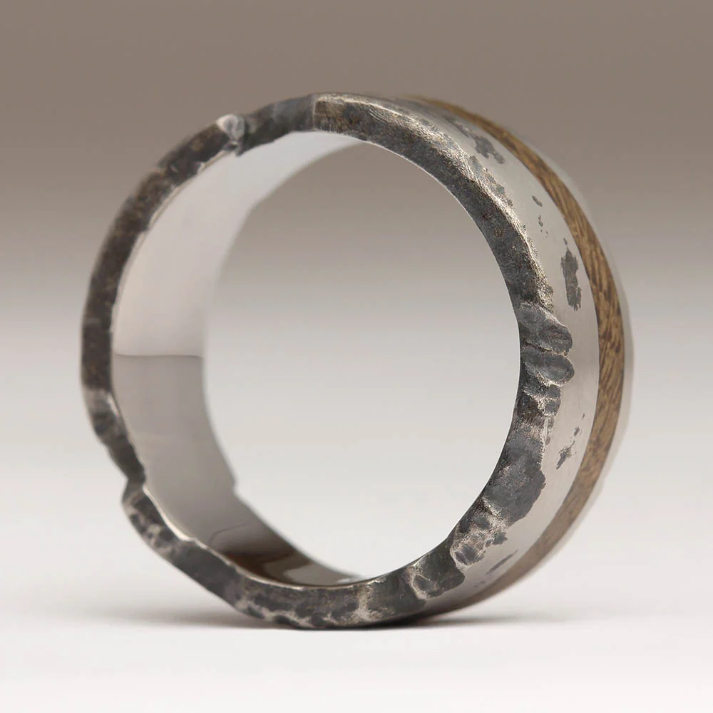 R52A 10mm Wood Rock Ring - Image 3