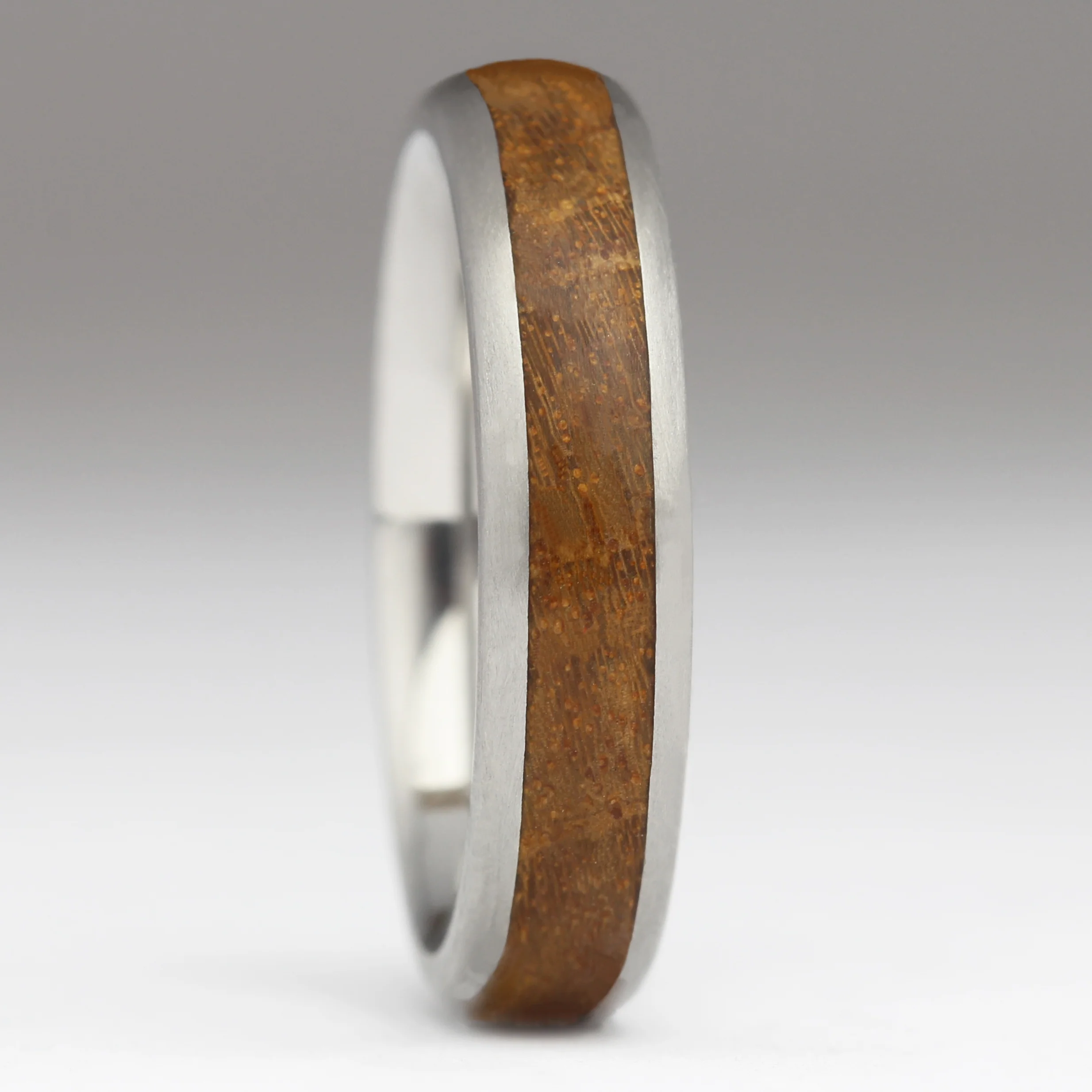 R55 5mm Titanium Cherry Wood Ring - Size P - Image 3