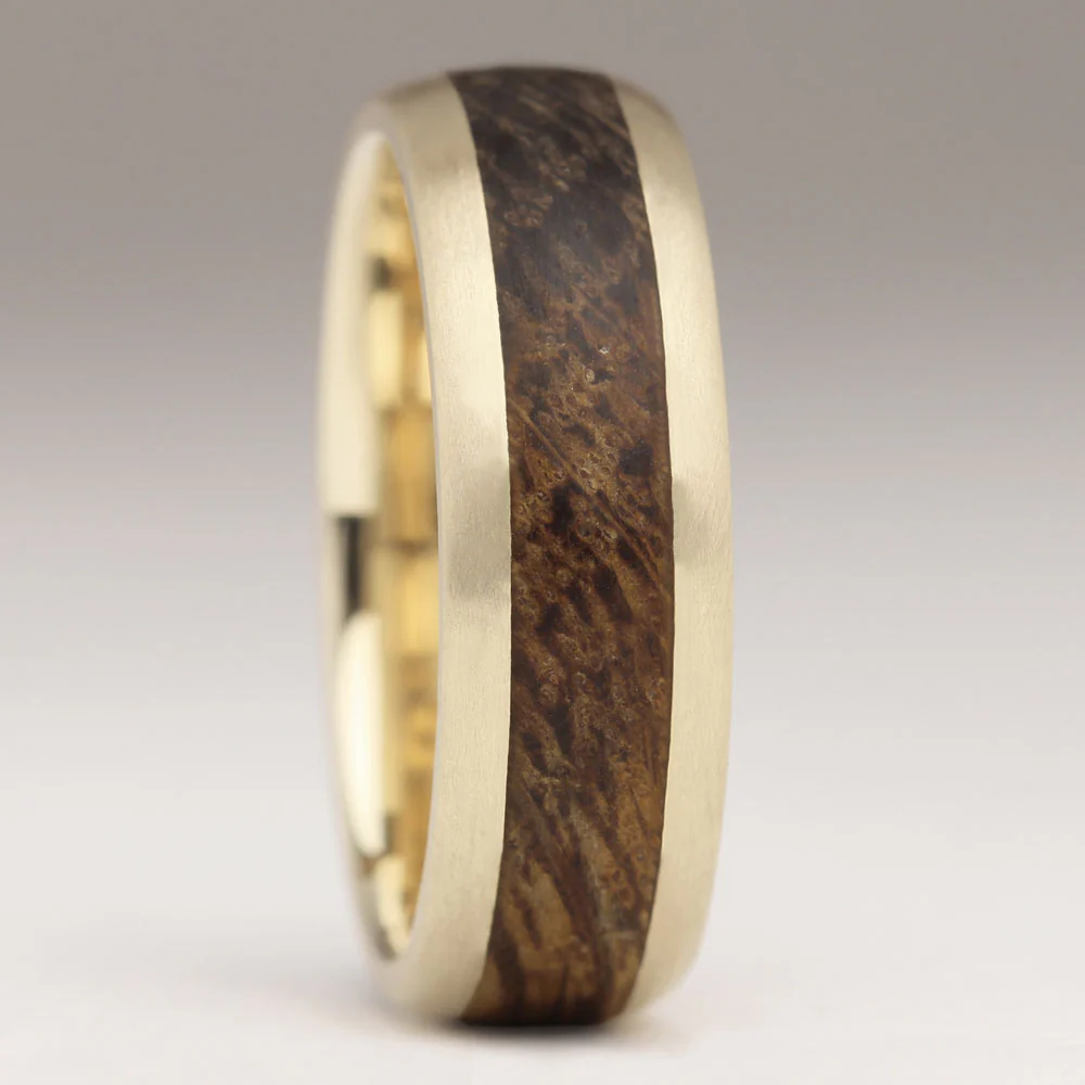 R55 7mm Comfort Wood Inlay Ring - Image 3