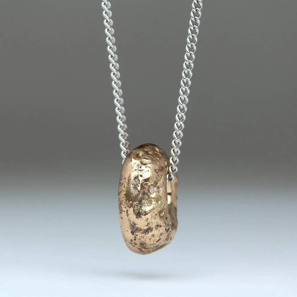 Sandcast 18ct Gold Drop Pendant - Image 4