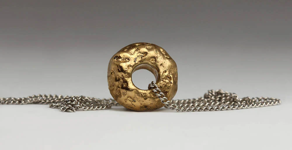 Sandcast 22ct Gold Drop Pendant - Image 7