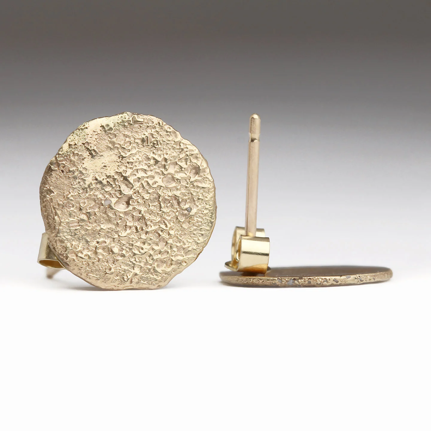 Sandcast Flat Studs - Large - Image 3